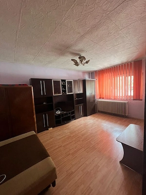 Apartament zona Bd. Chisinau - DIham - imagine 4