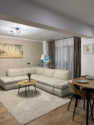 Apartament 2 camere decomandat, etaj 2, Precista