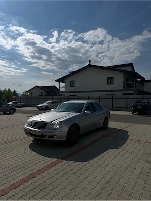 Mercedes-Benz E200 CDI W211   Proprietar de Nou | Automat 5G-Tronic | Investiții Recente - imagine 5