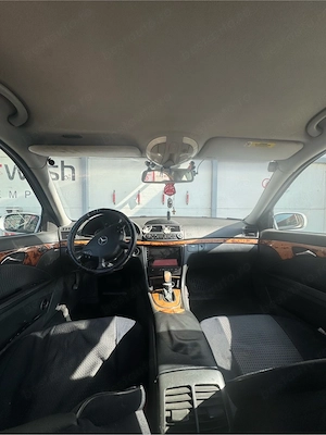 Mercedes-Benz E200 CDI W211   Proprietar de Nou | Automat 5G-Tronic | Investiții Recente - imagine 6