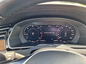 Passat B8 R line ,2018 ,2.0 tdi ,150 cai ,euro 6 - imagine 8
