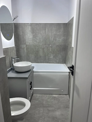 PROPRIETAR - Ofer spre Închiriere Apartament cu 4 camere , zona George Enescu  - imagine 4