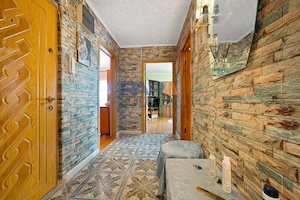3 camere, 3 balcoane, etaj 3 - imagine 2