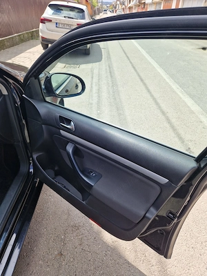 Volkswagen golf 6, 1.6 tdi, an 2012, pret negociabil - imagine 7