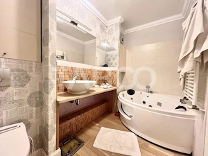 Apartament cu 2 camere de vanzare situat zona Centrala decomandat - imagine 5