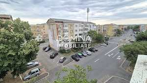 Vânzare apartament 3 camere, 75 mp, situat în Târgu Jiu, strada 23 August - imagine 9