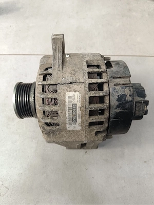 Alternator DENSO - 31400-79J0