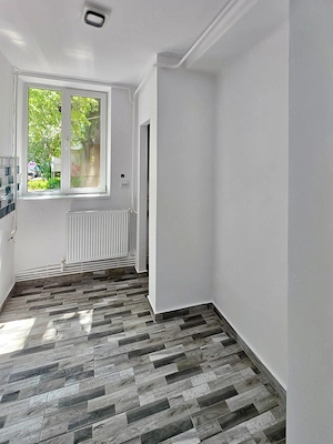 Spatiu comercial ultracentral Barlad - imagine 3