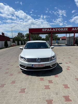 Vând Volkswagen Passat CC