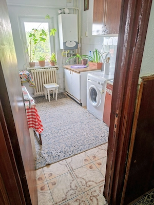 Vând apartament 2 camere, suprafața utilă 50mp, construită 66 mp, etaj 2, str. Izvoarelor, Botoșani  - imagine 4