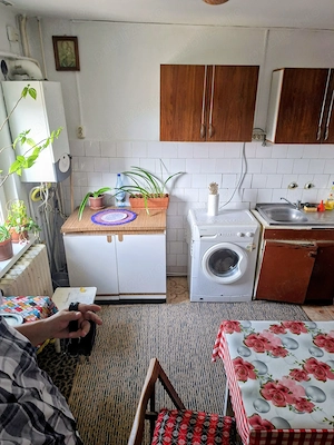 Vând apartament 2 camere, suprafața utilă 50mp, construită 66 mp, etaj 2, str. Izvoarelor, Botoșani  - imagine 6