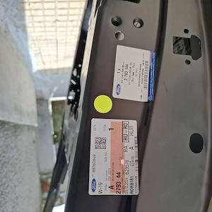 De vânzare usa fata stânga Ford Kuga 3, noua.