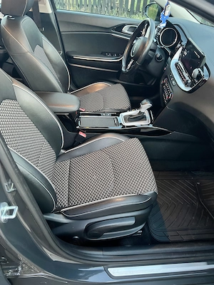 Kia XCeed 1.6 Plug-in Spirit 2022 - imagine 8