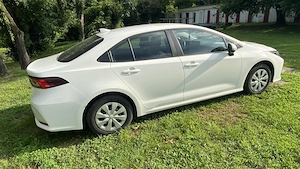 Vand Toyota Corolla - imagine 4