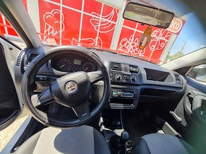 Skoda Fabia 1.2 HTP 2014 - imagine 4