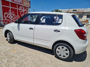 Skoda Fabia 1.2 HTP 2014 - imagine 3
