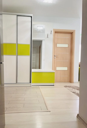 Vând apartament superb, luminos zona City Mall,70mp - imagine 8