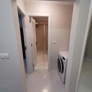 Galați, Apartament 2 camere, renovat, mobilat și utilat, parter demisol , zona centru port faleză  - imagine 4