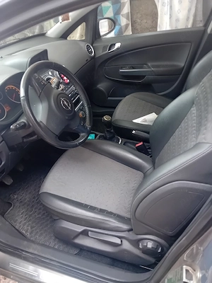 opel corsa  - imagine 2