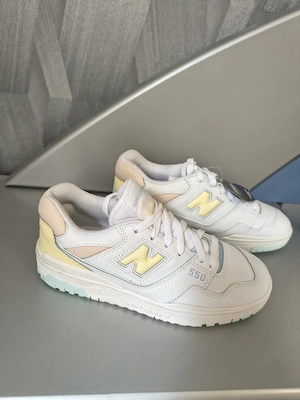 Adidași New Balance 550 Pastel Dama (Mărimea 38)   Originali (noi)