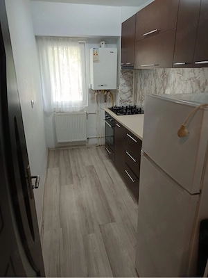 Inchiriez apartament cu o camera  - imagine 5