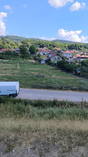 Vând teren intravilan 1218 mp Vlădești Priporu. Preț 25 Euro mp negociabil  - imagine 6