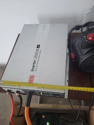 vând invertor sinus pure 12v 2000w 