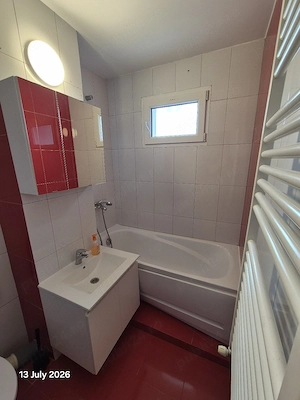 închiriez apartament 2 camere  - imagine 2