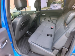 Vand Dacia Lodgy Stepway - imagine 9
