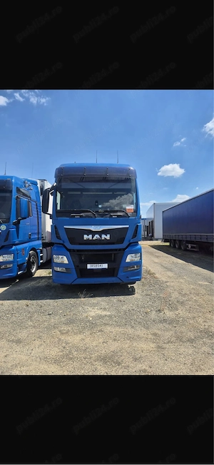 Camion plus remorcă  - imagine 2