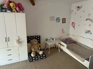 Casă spațioasă de vânzare - zonă ultracentrală - confort, liniște, intimitate - imagine 3