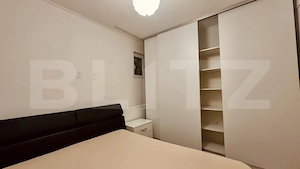 Apartament de vanzare, 3 camere, terasă 12 mp, mobilat și utilat - central - imagine 5