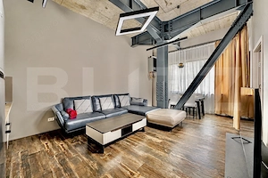 Apartament cu 2 camere și balcon, 51 mp, zona Centrala