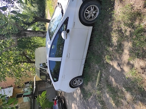 Vând Toyota prius 3 hybrid  - imagine 2