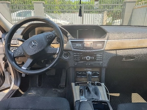 Mercedes e220 - imagine 4
