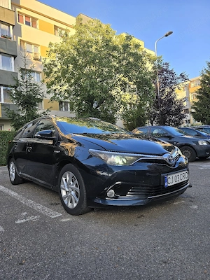 Toyota auris touringsport hibrid  - imagine 4