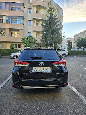 Toyota auris touringsport hibrid  - imagine 2