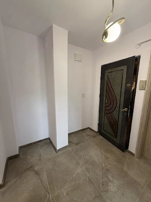 Apartament 3 camere, decomandat, etaj 1 - Lipovei - imagine 12