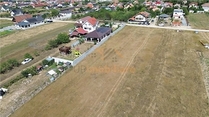 TEREN INTRAVILAN | 3043 MP | DUBLU FRONT | ZONA CIHEI | ORADEA | BIHOR - imagine 3