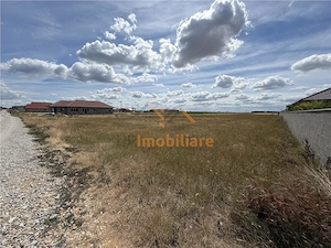 TEREN INTRAVILAN | 3043 MP | DUBLU FRONT | ZONA CIHEI | ORADEA | BIHOR - imagine 4