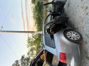 Audi A4 2006 - 1.9 TDI gri - imagine 10