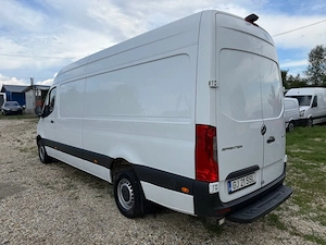 Mercedes -Benz Sprinter 2021  - imagine 2