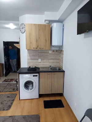 Garsoniera  de închiriat 