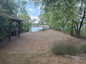 BRASADAS vinde casa cu iesire la lac - imagine 8