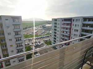Inchiriez apartament cu 2 camere, dressing si parcare in Avantgarden 3-Bartolomeu - imagine 9