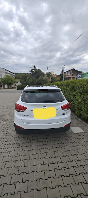 Vând Hyundai IX35 2011 2.0 CRDi 4x4  - imagine 2