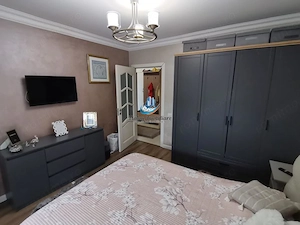 Apartament 2 camere 103 mp, etaj 1, cu terasa, zona 1 Mai - imagine 2