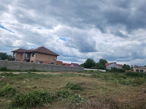 De vânzare teren intravilan central  vizavi de Mobirom 765 mp, Caransebeș, Str. I.C. Brătianu
