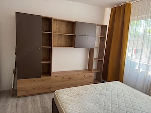 Închiriez apartament o cameră  - imagine 2