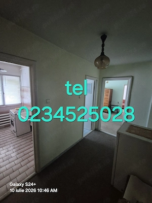 Vând apartament tel. 